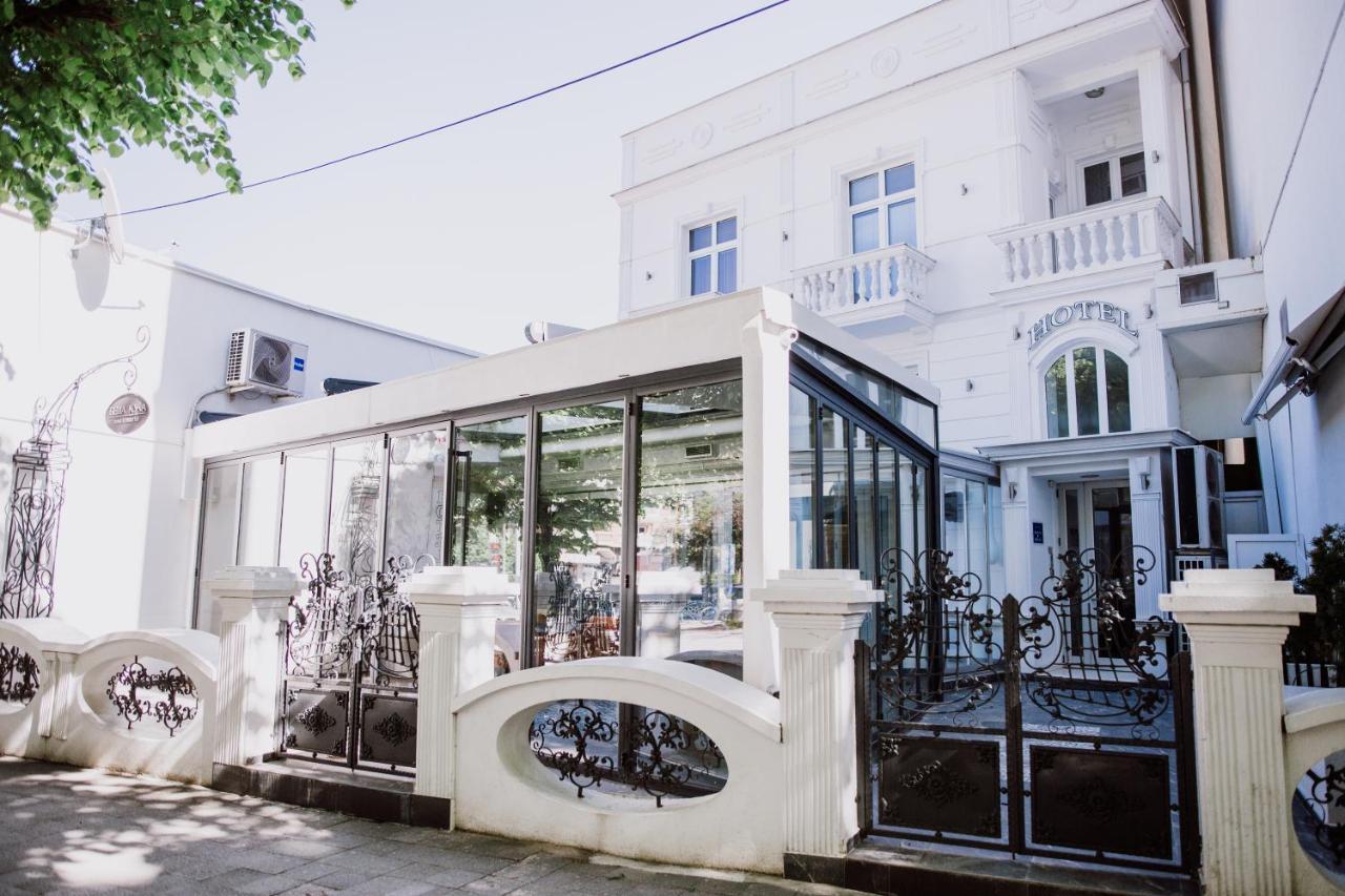 Bela Kuka Hotel Битола Экстерьер фото