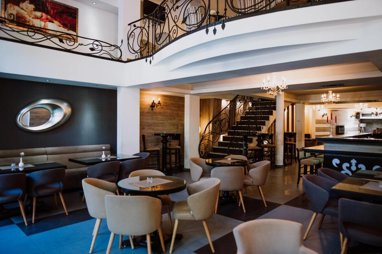 Bela Kuka Hotel Битола Экстерьер фото