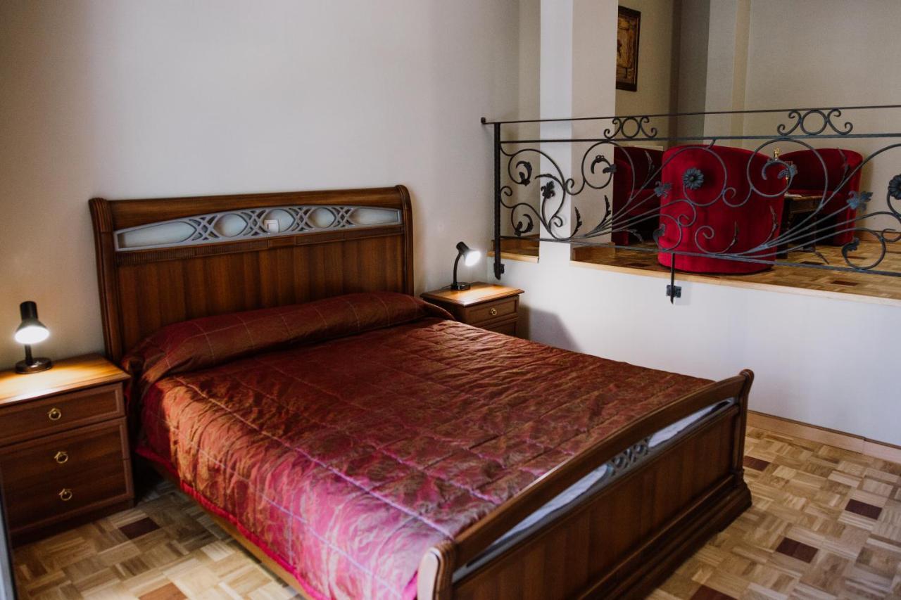 Bela Kuka Hotel Битола Экстерьер фото