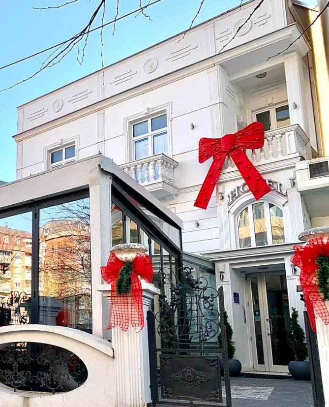 Bela Kuka Hotel Битола Экстерьер фото